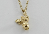 9ct Solid Yellow Gold Bumblebee Necklace